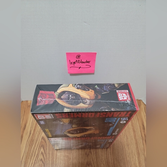 Hasbro Transformers Bumblebee Studio Series 82 Ratchet & 80 Brawn 2-Pack - Picture 4 of 8